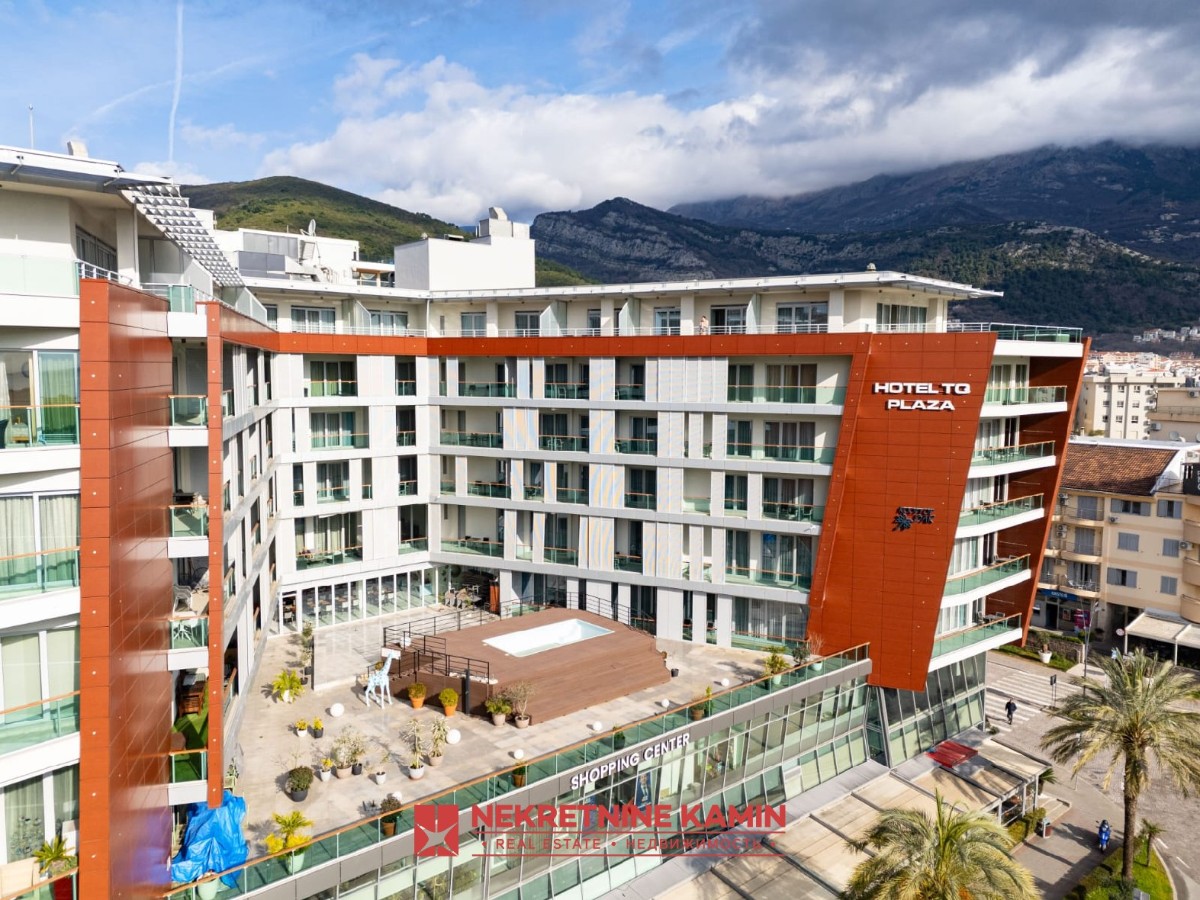 Luksuzan dvosoban stan u centru, Budva, TQ Plaza